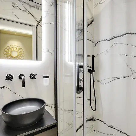 Pick A Flat's In Champs-elysees - Rue Marbeuf דירה *