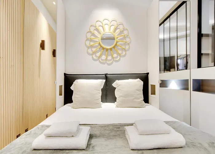 Apartmán Pick A Flat's In Champs-elysees - Rue Marbeuf Paříž